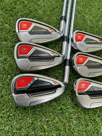 Full set of left handed golf clubs