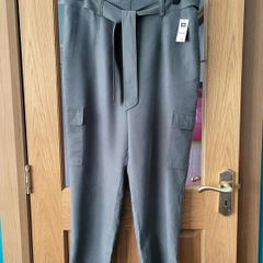 Dunnes khaki trousers, Size 16, BNWT