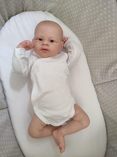 Reborn Baby Dolls 17 Inch Silicone Baby Dolls That Look Real Soft Cloth Body Preemie Babies Realsitic Newborn Baby Dolls (FREE POSTAGE)