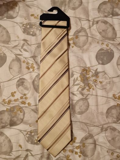 Selections of Ties