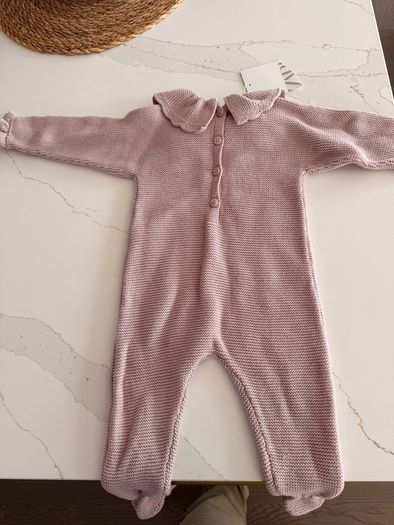 Unused baby girls clothes