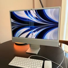 iMac 24
