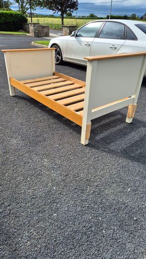 Timber solid frame single bed