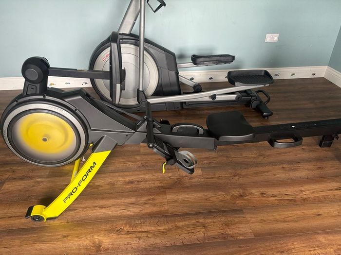 Pro form rowing machine