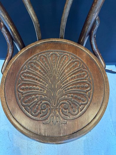 Set of 6 Antique Kohn Mundus Bentwood Dining Chairs