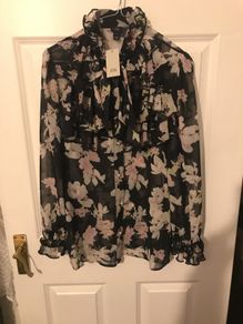 Beautiful new river island blouse rrp 38 pounds