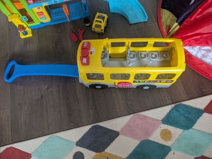 fisher price little people bus