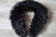 Black faux fur collar