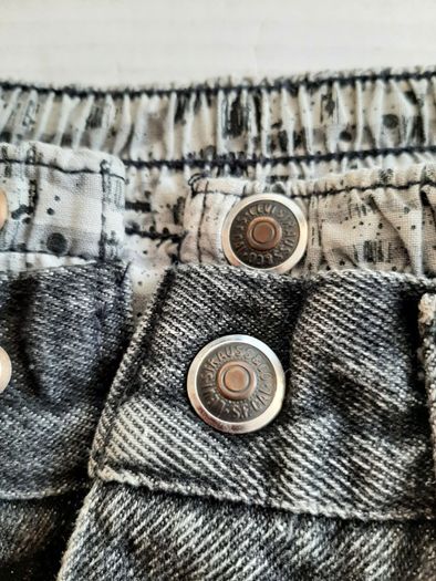 Vintage Levis black shorts