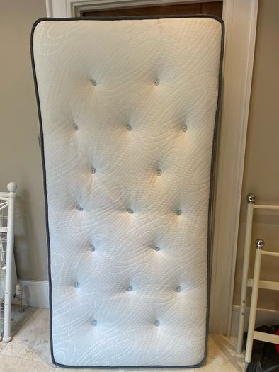 Fabulous Top Quality Very Thick Single Mattress - Can Deliver