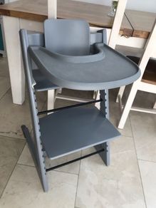 Grey stokke high chair