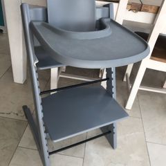 Grey stokke high chair