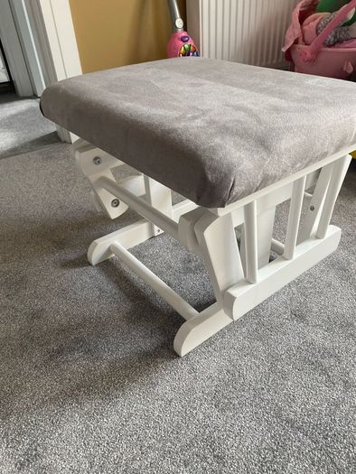 Babylo glider chair and footstool