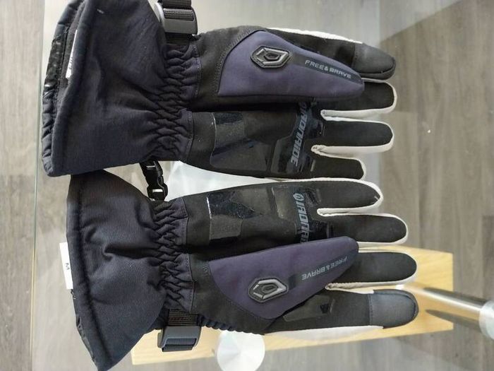 motorbike gloves