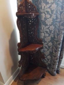 Carved& Pierced Corner Display Unit