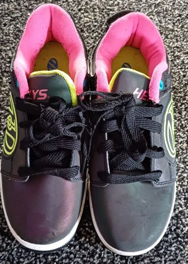 Heelys Voyager (Size:34)
