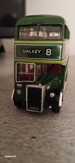 model bus