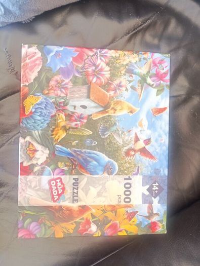 Massive collection of jigsaw puzzles