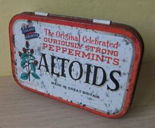 Altoids Tin Hinged