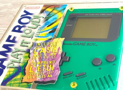 Nintendo Game Boy Play It Loud in Green - Boxed