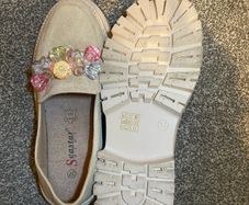 Seastar Blue Jewelled Beige Loafers
