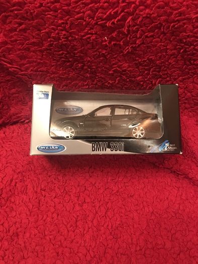 Brand new BMW 330i Welly die cast