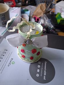 decorations can reuse parts of them