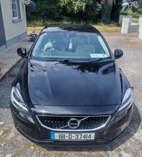 2018 Volvo V40