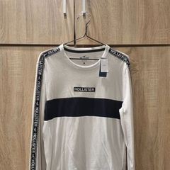 15 Hollister Tops & T Shirts