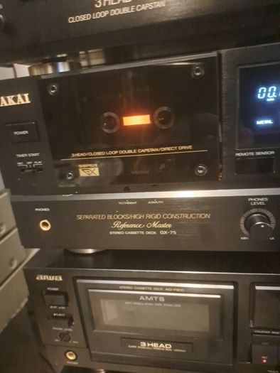 Akai cassette deck
