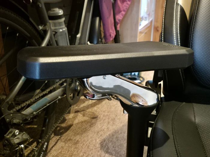 (READ AD) AutoFull M6 Ultra 2.0 Ergonomic Gaming Chair with Warranty