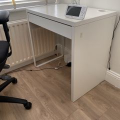 FREE ikea desk