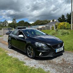 Volvo V40 D4 R-Design - 190bhp - 8 Speed Auto