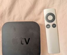 Apple TV (Model A1378) with Original Aluminium Remote