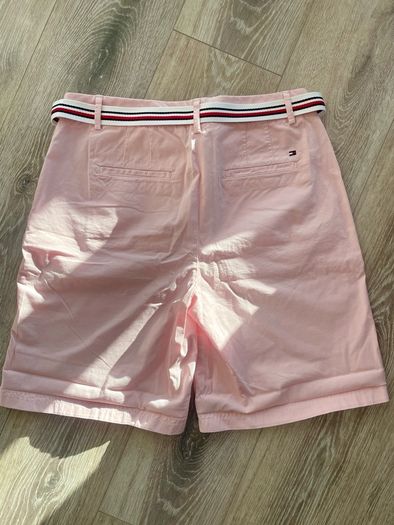 Tommy Hilfiger shorts relax pink chino shorts size Mo