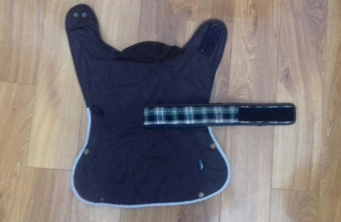 Dog coat/harness