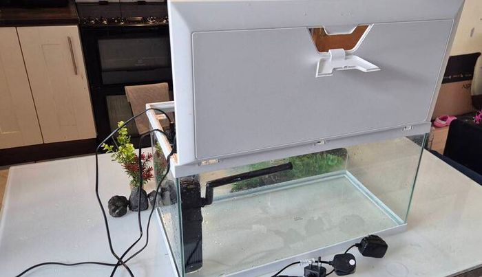 Fish tank 58 litres