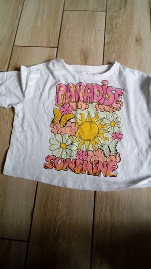 girls wear. Aged.   7 -  8.    Yrs