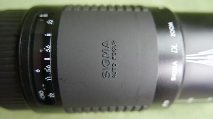 Sigma Apo Macro Af 75-300mm F/4-5.6 For Minolta/sony A-mount From Japan