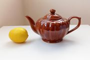 Vintage Chinese brown glazed teapot  H 13cm