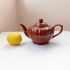 Vintage Chinese brown glazed teapot  H 13cm