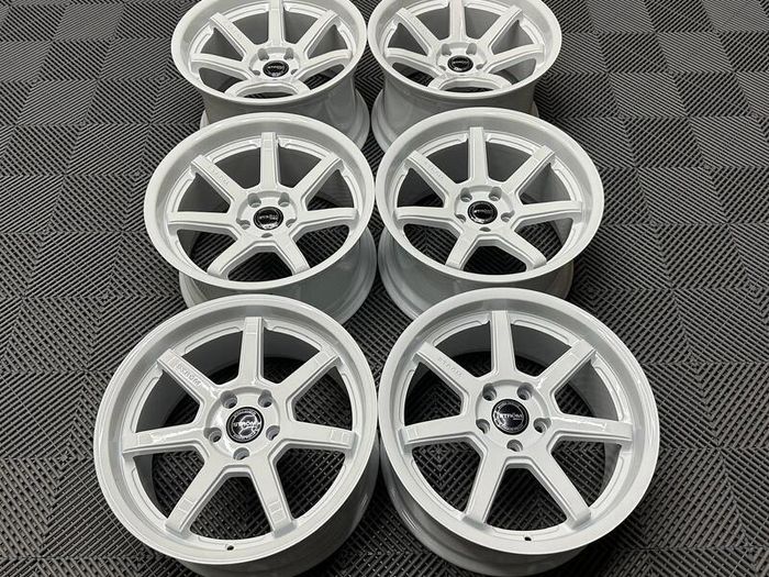 18" Inch Strom DS15 Drift Alloy Wheels 5x114.3 Nissan silvia skyline RX7 MX5 R32 R33 lexus IS200