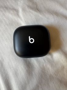 Beats Powerbeats Pro 2