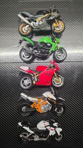 Motorbike model set of 5 diecast model motorcycles in 1:18 scale