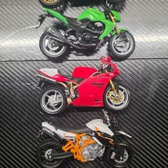 Motorbike model set of 5 diecast model motorcycles in 1:18 scale