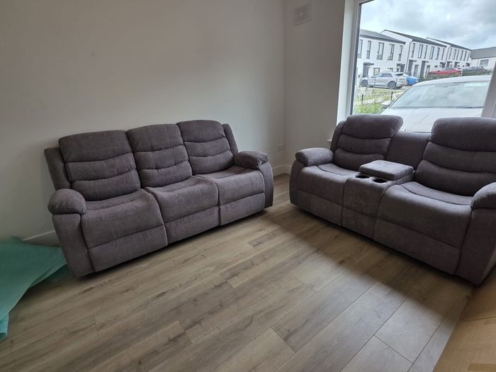 New Sorrento Full Recliner Sofa Sets