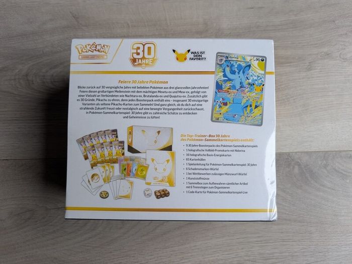 Pokemon 30 Jahre Top Trainer Box - NEU & OVP DEUTSCH - 30th Celebration Set