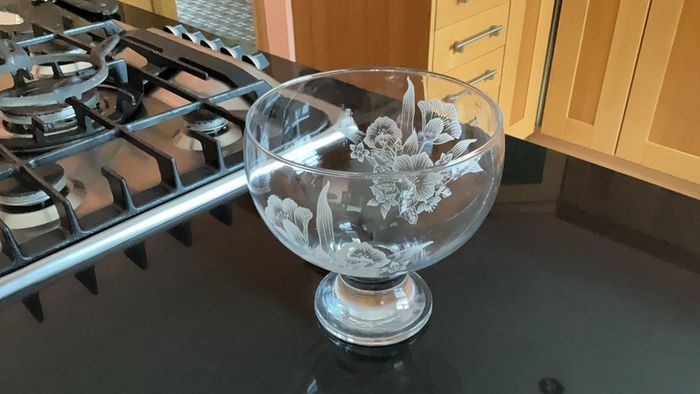 Vintage footed etched glass bowl with floral design