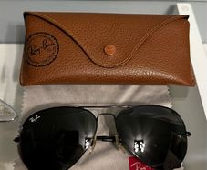 Ray Ban Aviator Black Sunglasses Large