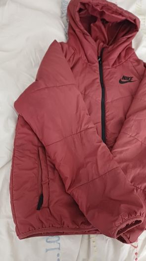 Nike puffer
